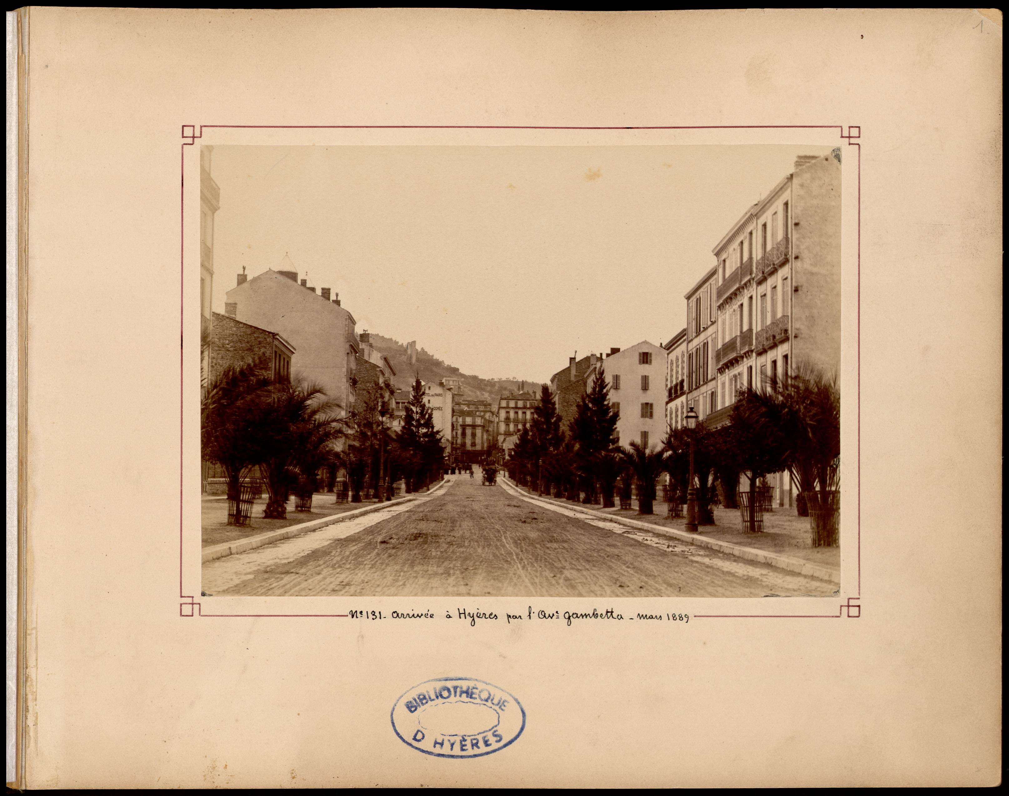 B830696201 FR0051 1 005